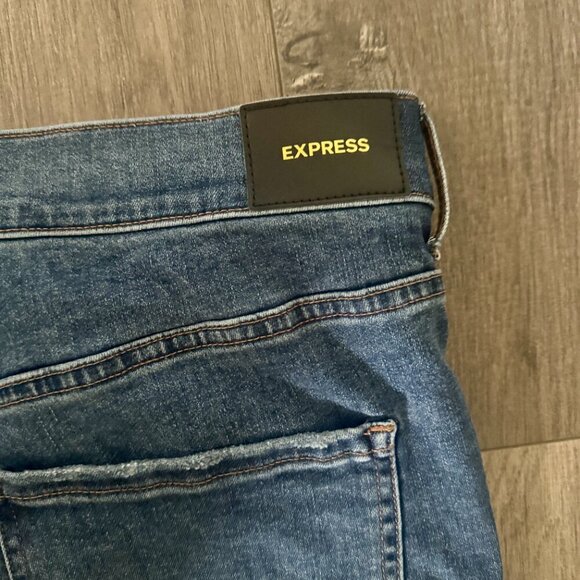 Express Super High Rise Skinny Jeans | Size 16R | Distressed Hem & Knees - Picture 9 of 9